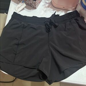 Allure Women's Athletic Black Shorts LULULEMON